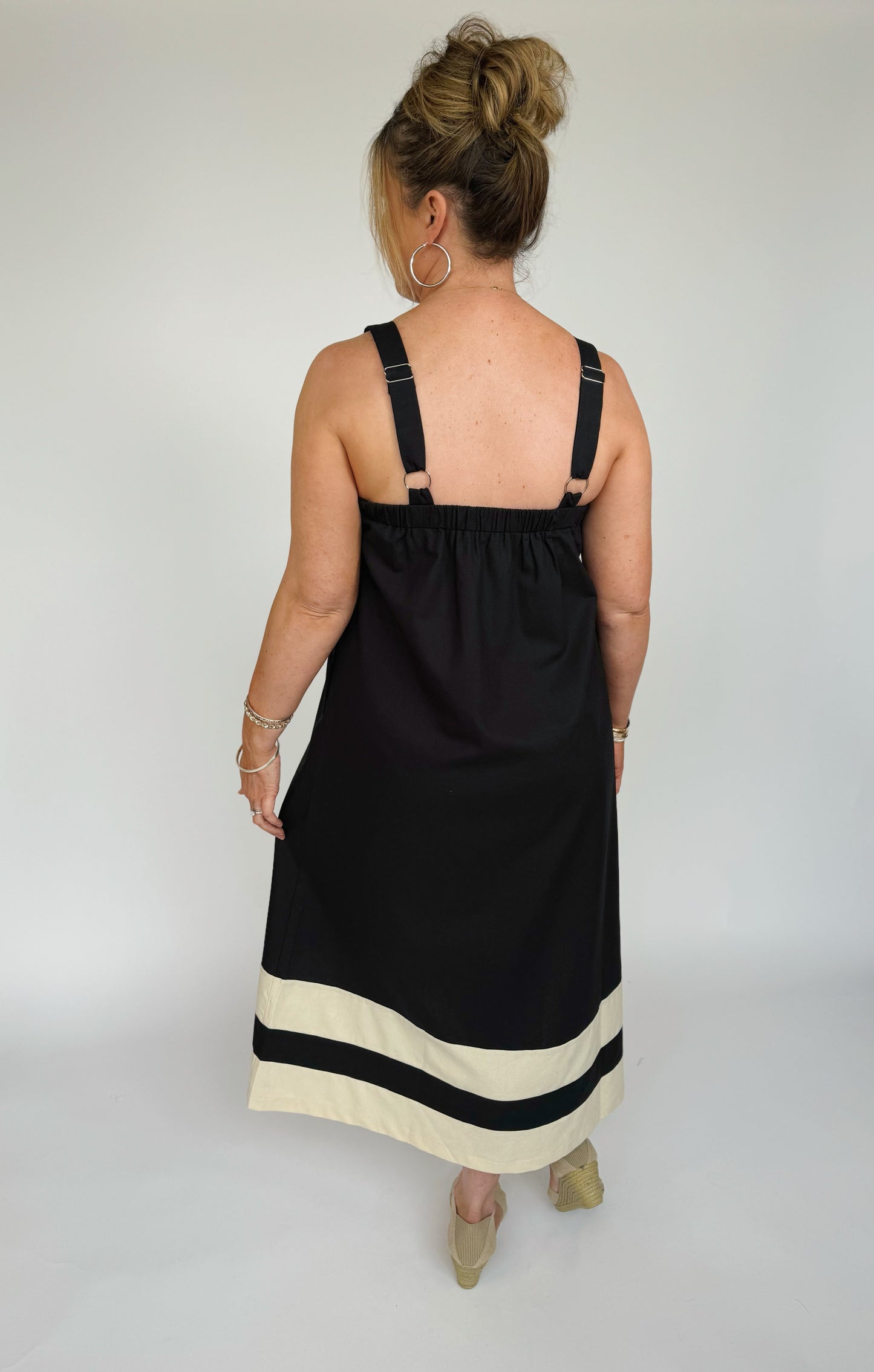 City Brunch Dress