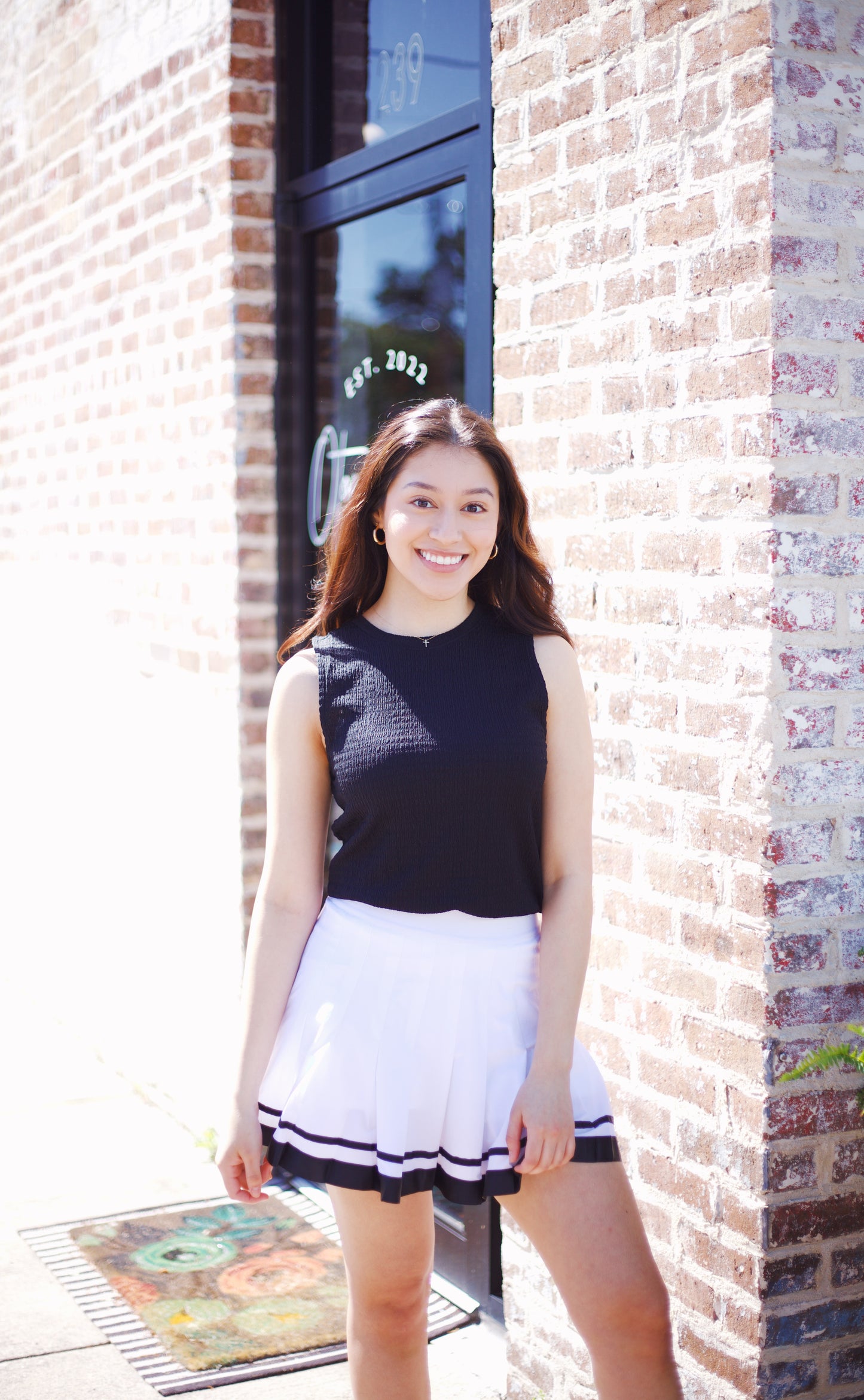 White and Black pleated tennis skirt