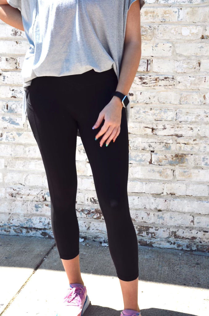 Crossover cropped leggings