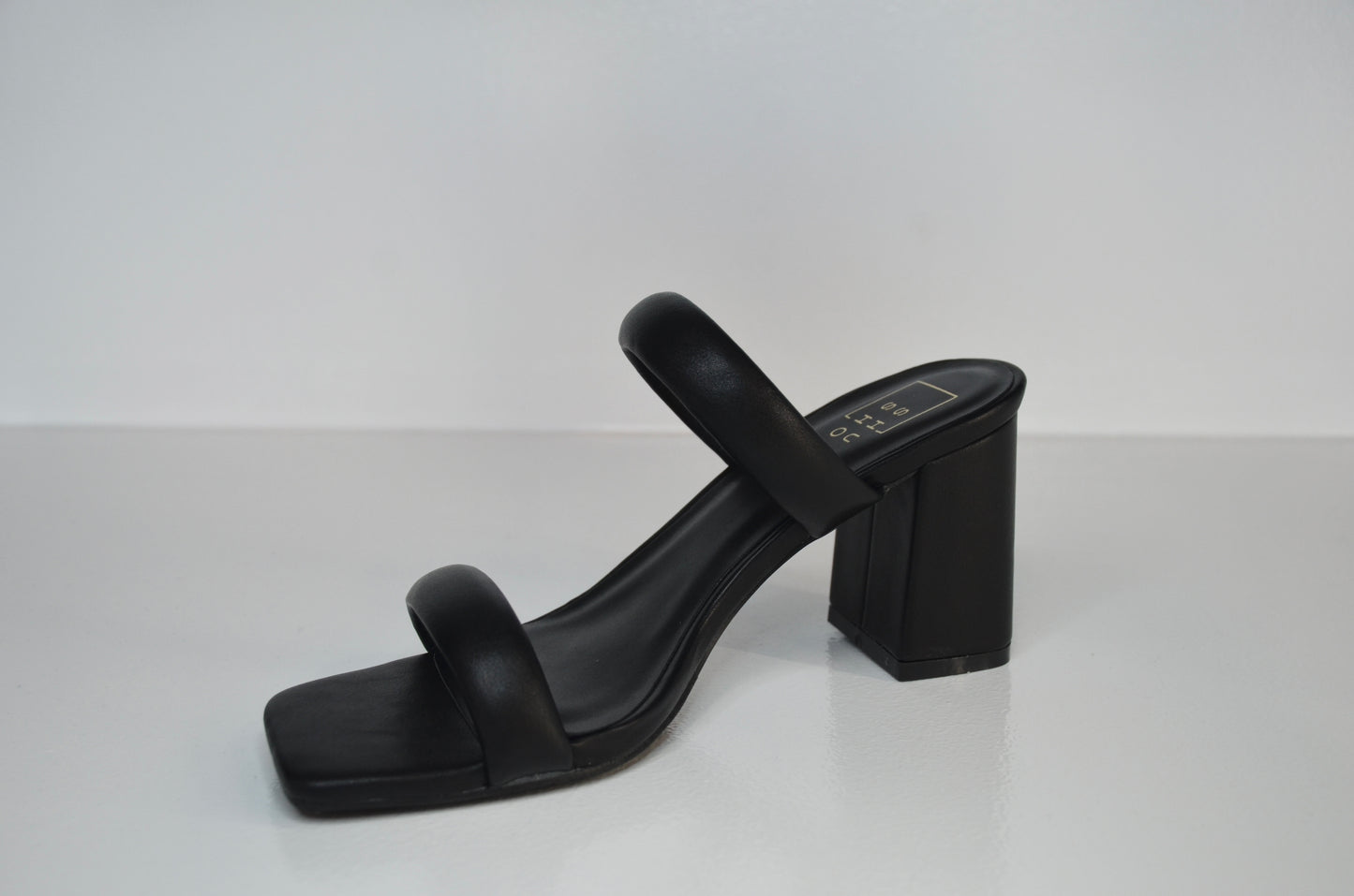 Black Heel Shu Shop